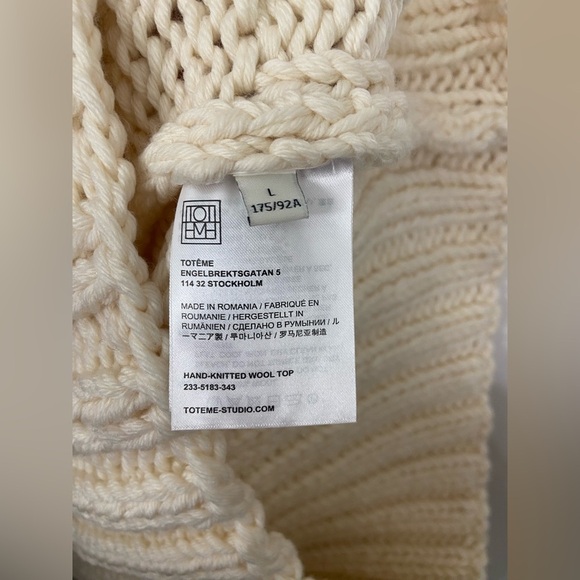NWT TOTEME Turtleneck Hand Knitted Wool Top Buttercream Size Large - Picture 7 of 15